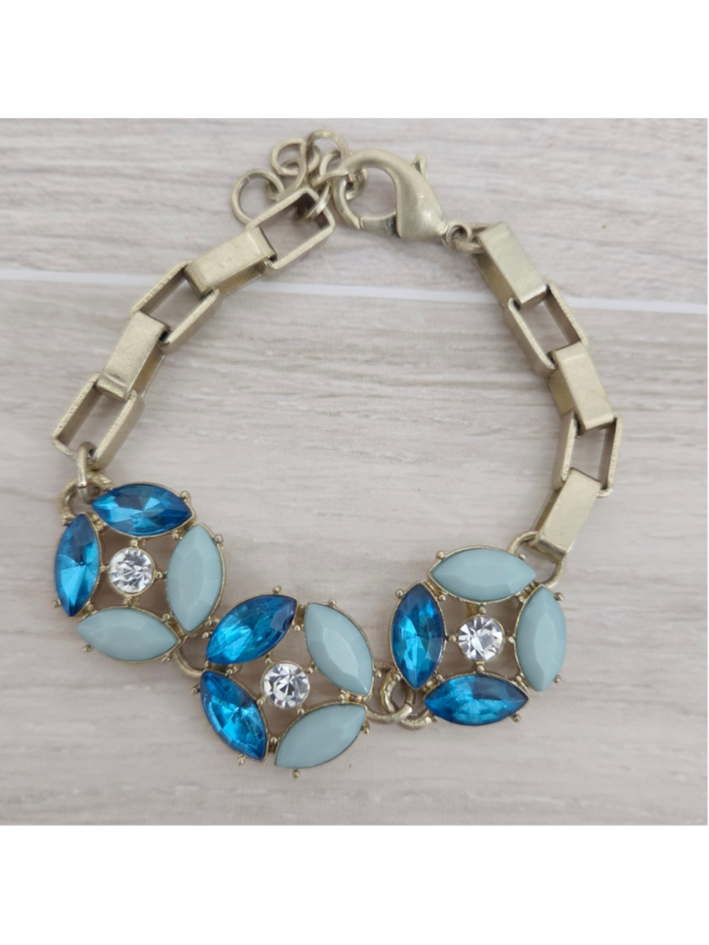 Women's Unbranded Bracelet One Size Blue Gold Tone Crystal Link Chain